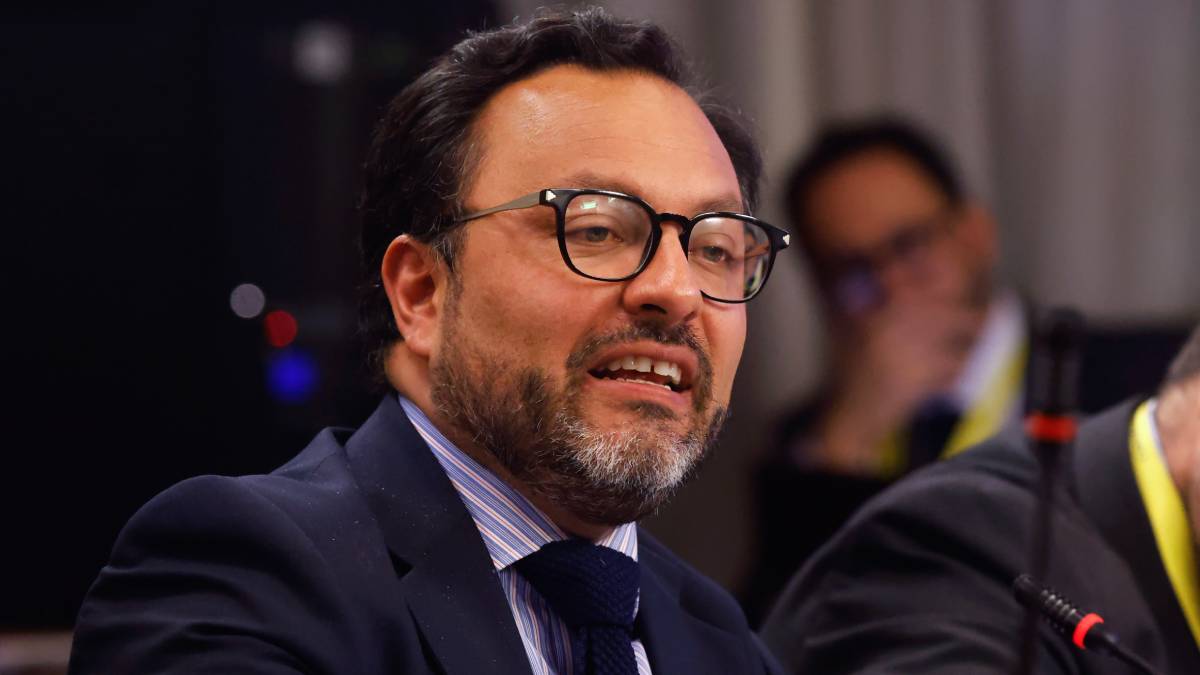 Cooperativa's tweet photo. Exsubsecretario de Seguridad: Tener un Registro de Vándalos no es el camino https://t.co/C7OEoZMByZ https://t.co/tvWV7CSTsc
