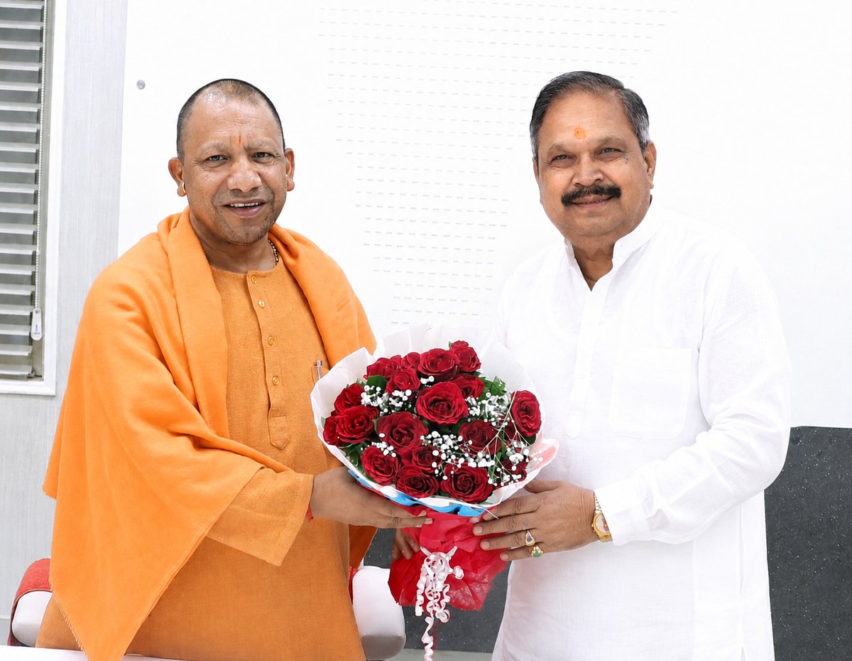 premnarayanmla's tweet photo. विकास को गति, सुशासन को शक्ति और जनकल्याण को सर्वोच्च प्राथमिकता देने वाले, उत्तर प्रदेश को नई पहचान दिलाने वाले दूरदर्शी एवं लोकप्रिय मा० मुख्यमंत्री श्री @myogiadityanath  जी को जन्मदिवस की हार्दिक बधाई एवं शुभकामनाएँ।

आपका नेतृत्व करोड़ों प्रदेशवासियों के लिए प्रेरणा, विश्वास और नई आशाओं का स्रोत है। आपके अथक परिश्रम और समर्पण ने उत्तर प्रदेश को प्रगति, समृद्धि और सुशासन के नए युग में प्रवेश कराया है।

ईश्वर से प्रार्थना है कि आप स्वस्थ, दीर्घायु एवं यशस्वी रहें तथा आपका मार्गदर्शन उत्तर प्रदेश को निरंतर नई ऊँचाइयों तक पहुँचाता रहे।