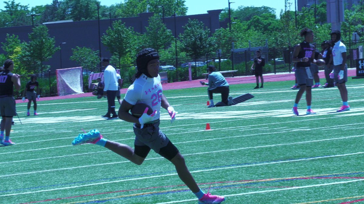 EdOBrienCFB's tweet photo. If you were at the Under Armour camp in Baltimore on SUNDAY and would like to answer a few questions, shoot me a DM. https://t.co/nJN8UBTnUI