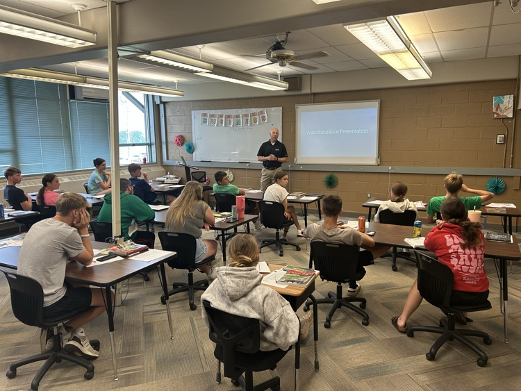 usd339jcn's tweet photo. Coach Schneider talked  to the diver's education students today about insurance.   Thanks for providing this valuable information. https://t.co/ZrI4Rnd35y