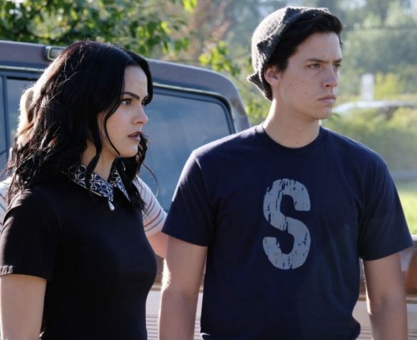 star_girl0610's tweet photo. I'm watching Riverdale again and I've become obsessed with Jeronica once more.
#jeronica https://t.co/RhB3MJ3QZq