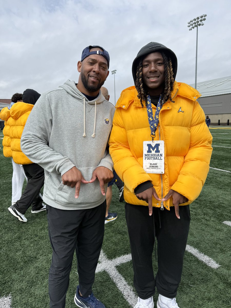 ethanmmcdowell's tweet photo. 4 ⭐️ Michigan CB commit Blake Jenkins is a physical man-to-man corner who has the frame and skill set to challenge for a role early. 

More on how the Wolverines surged past SMU and others to land the blue-chip defensive back: https://t.co/n2djvTz0i9 https://t.co/rbDscq00bL