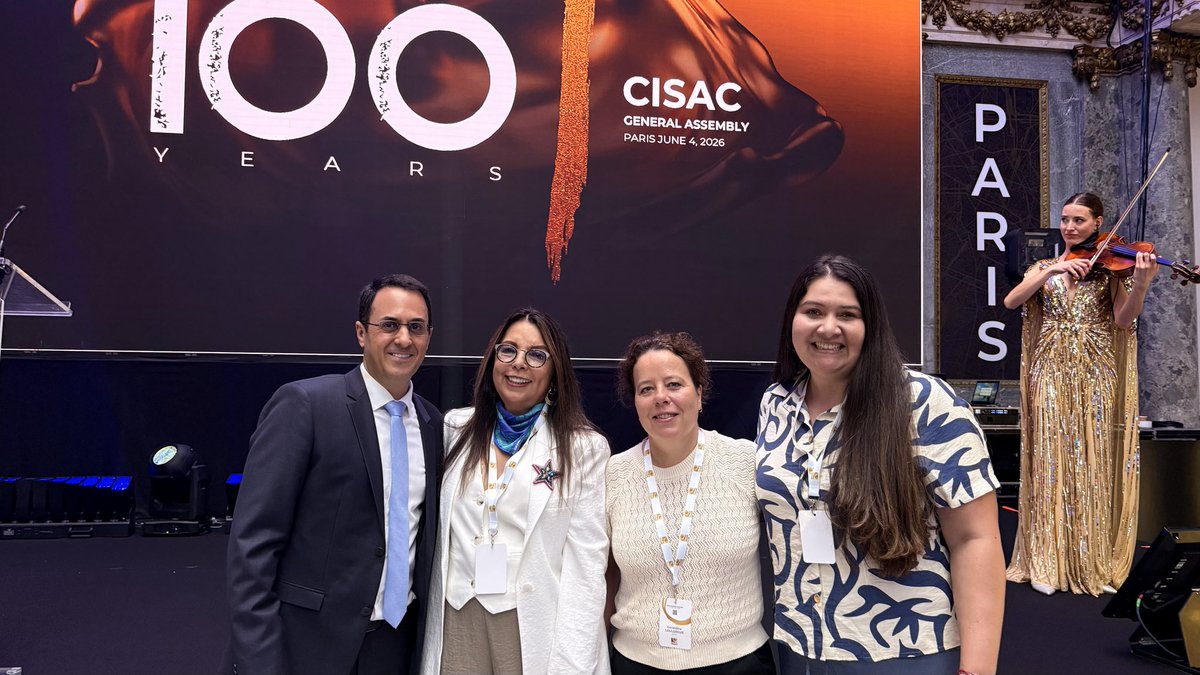 redescritoresco's tweet photo. Alexandra Cardona, nuestra Presidenta, Gadi Orón, Director General de CISAC, Geraldine Loulergue, @SACDParis , Sandra Castillo, jurídica @redescritoresco, @negrogaviria Vicepresidente Redes y @antonioonetti Presidente @sgaeactualidad  Asamblea General y celebración #100AñosCisac https://t.co/F55R42ptjv