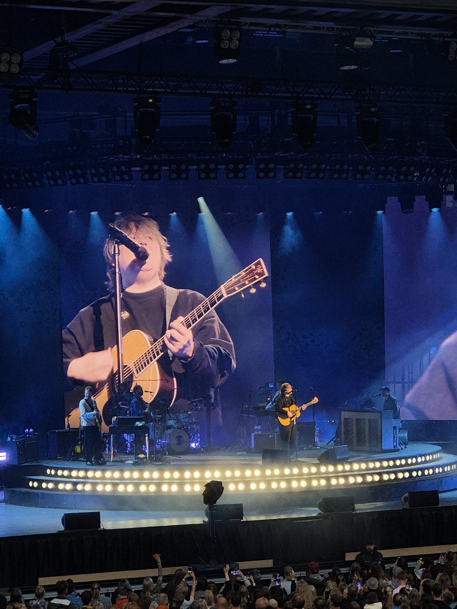 Mee_80's tweet photo. Thank you for the best night of my life!! I have no words ❤️🥹❤️ What a joy to see you happy on stage! I will never forget this. 🙏
@LewisCapaldi https://t.co/imLvcYFGa5