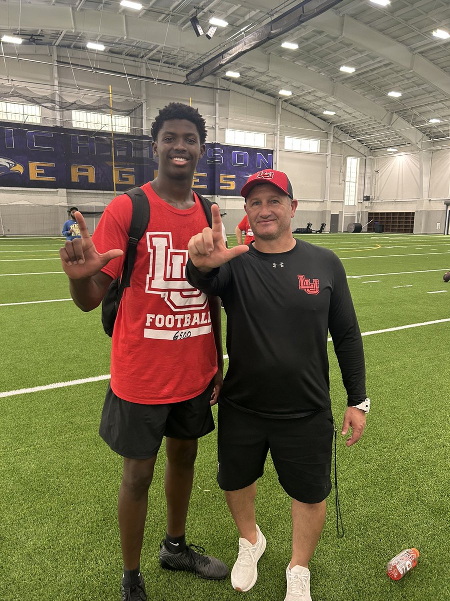 Christian Fields tweet media