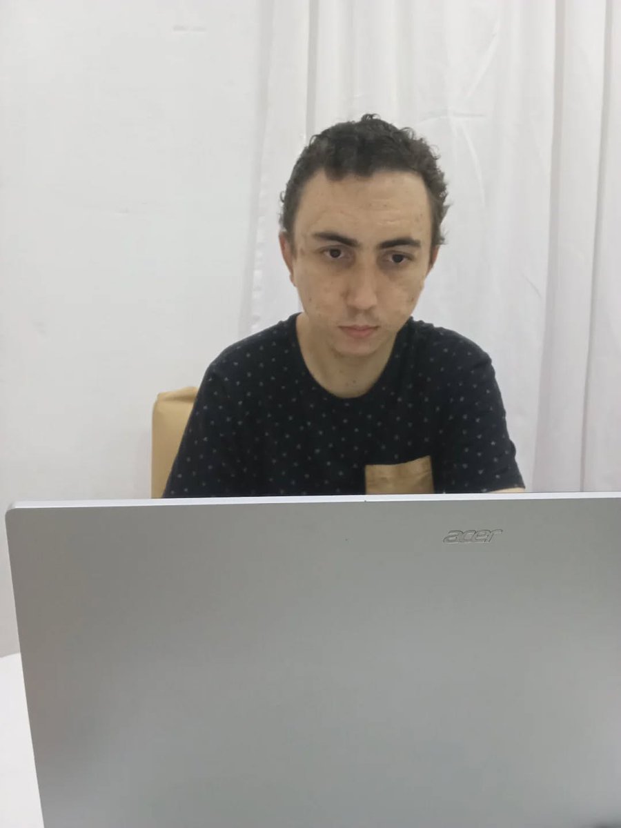 Exatascefmat's tweet photo. Ensinar é transformar vidas. 💙📚

Ver meus alunos evoluindo em Matemática e Física é o que me motiva todos os dias.

🚀 Uma nova fase está chegando! Projetos, conteúdos e novidades estão sendo preparados nos bastidores.

Fique de olho em @exatascefmat 👨‍🏫✨

#Matematica #Fisica https://t.co/dHNOKEatNQ