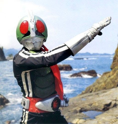 HeiiHeloisa's tweet photo. como assim o noir da série tem poderes por causa de experimentos dos nazista, vcs estão me dizendo que o homem aranha é o KAMEN RIDER???? https://t.co/70dfvE3uzE