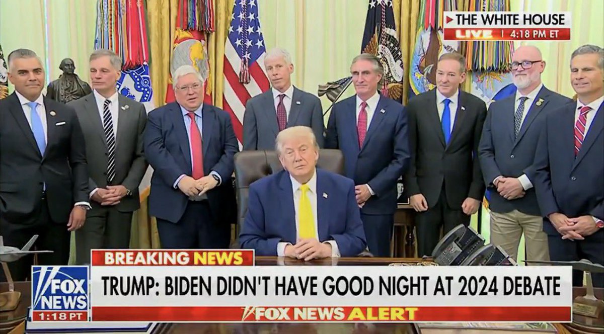 RepVanOrden's tweet photo. Today in the Oval Office, I witnessed @POTUS once again put American energy and American workers FIRST!

$49 MILLION will come to Wisconsin to support our coal plants. Thank you President Trump for protecting #WI03 jobs and reinforcing America’s energy security 👷⚡️ https://t.co/zUR3qhiAXc