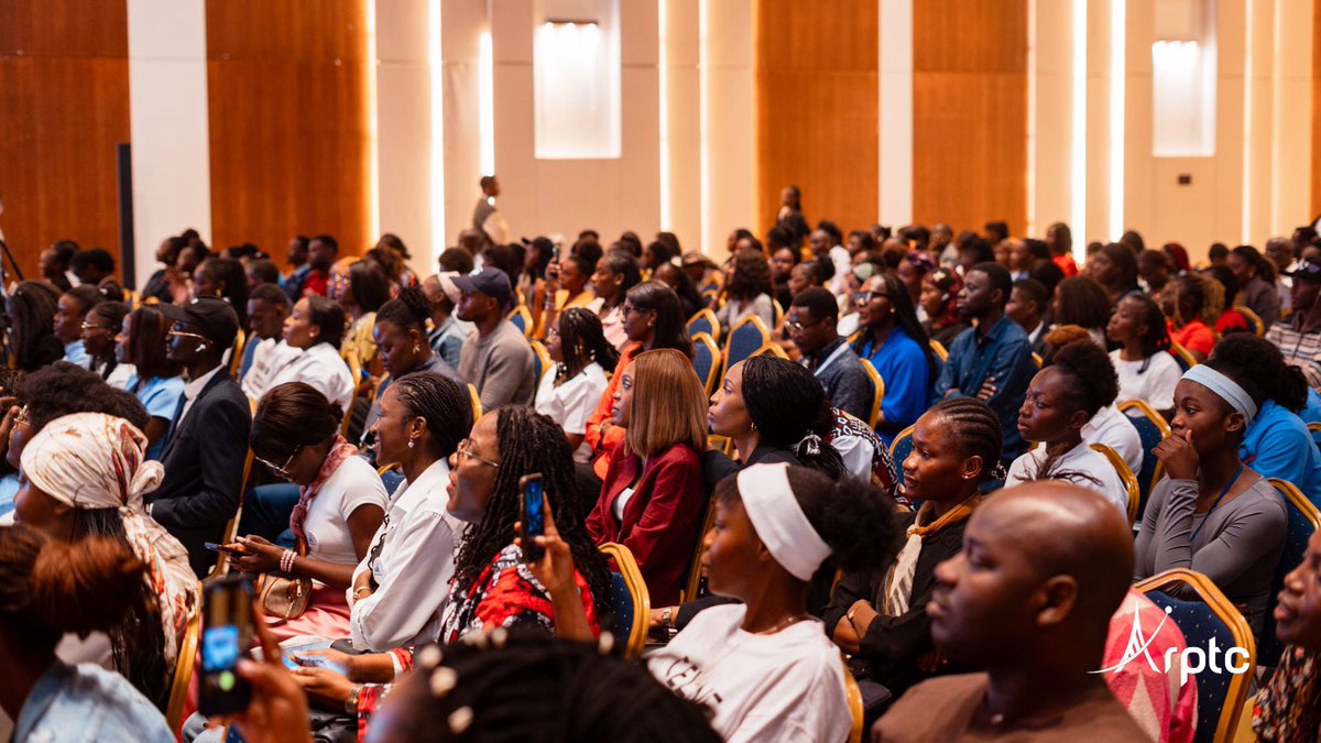 LodOmanga's tweet photo. 04/06/26 Le 4 juin 2026, dans le cadre de #OSIANE2026, j’ai participé à un débat de type Oxford organisé en partenariat avec Women in Tech RDC autour d’un thème qui suscite beaucoup de discussions : « La masculinité positive : mythe ou réalité ? » https://t.co/caMKXdrEEv