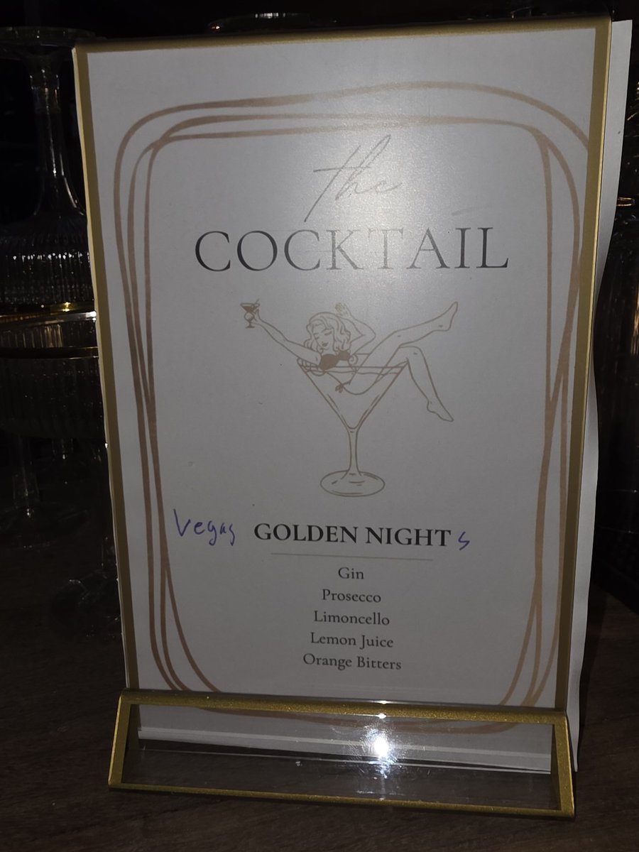 pojunis's tweet photo. Go Knights Go! I had to help the bar tenders out... Unfortunately I was in the Caribbean and not every one knew what it meant. I got both signs! https://t.co/gcQgl44pVW