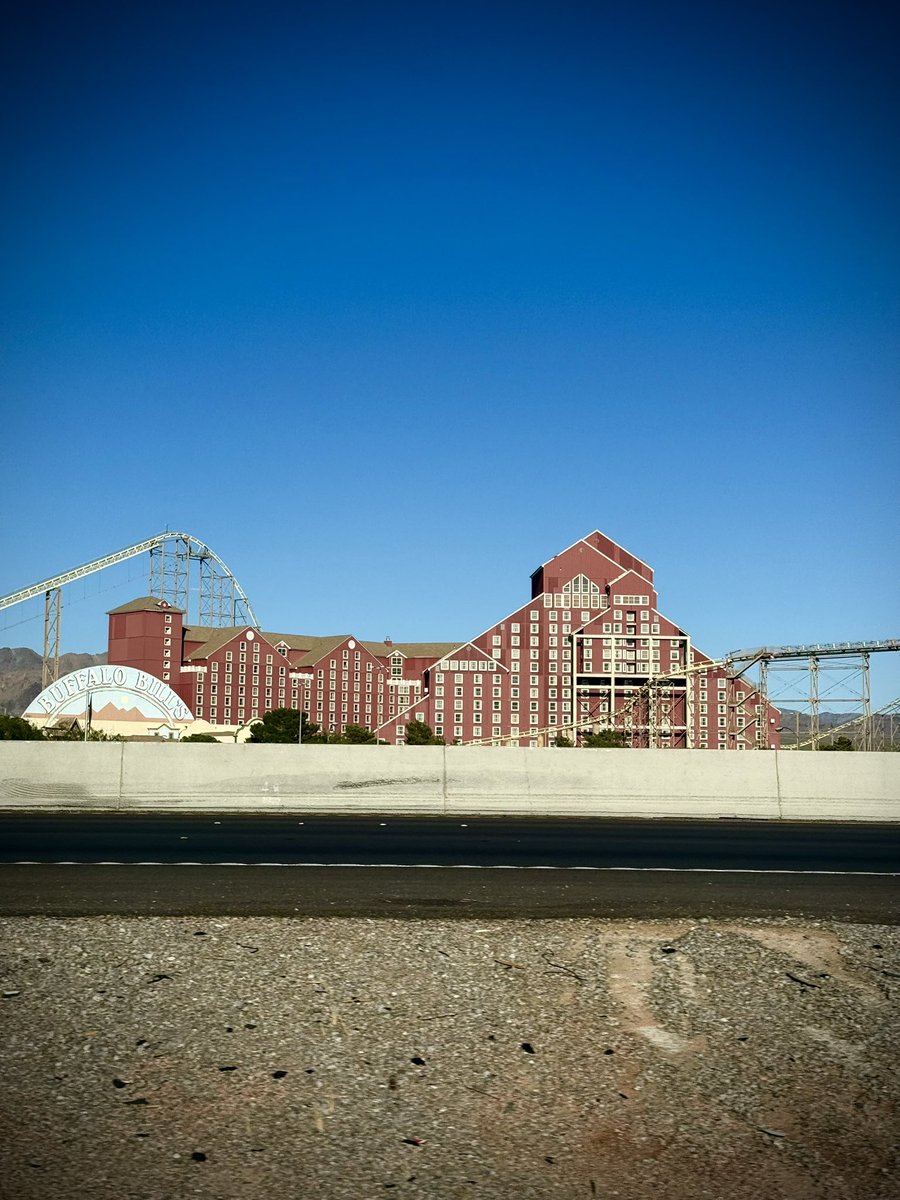 CenterLeftyPOV's tweet photo. New: I am hearing from very close, first hand sources that Primm Valley will not be shutting down after all, Primm family to announce new operators soon. https://t.co/76x7D2XQkC