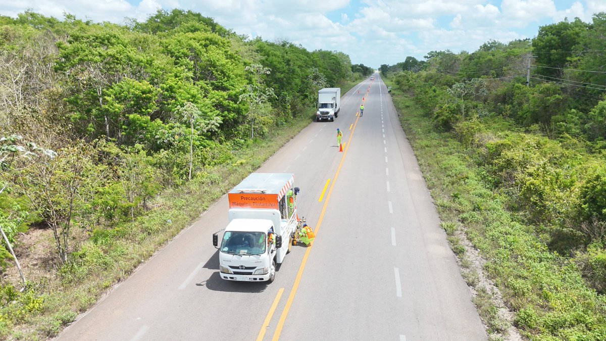 SICTQuintanaRoo's tweet photo. ● Se atienden tramos estratégicos de las carreteras federales 180, 184, 186, 293, 295 y 307 https://t.co/n0yEZte4po