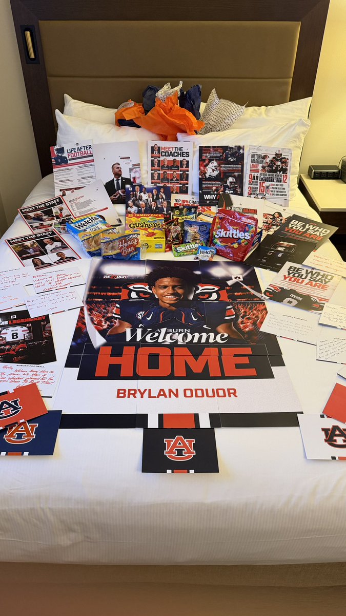 BrylanOduorr's tweet photo. WE HOME!!! 🏡 #WDE 🦅🦅 https://t.co/7kuD2oKk2g