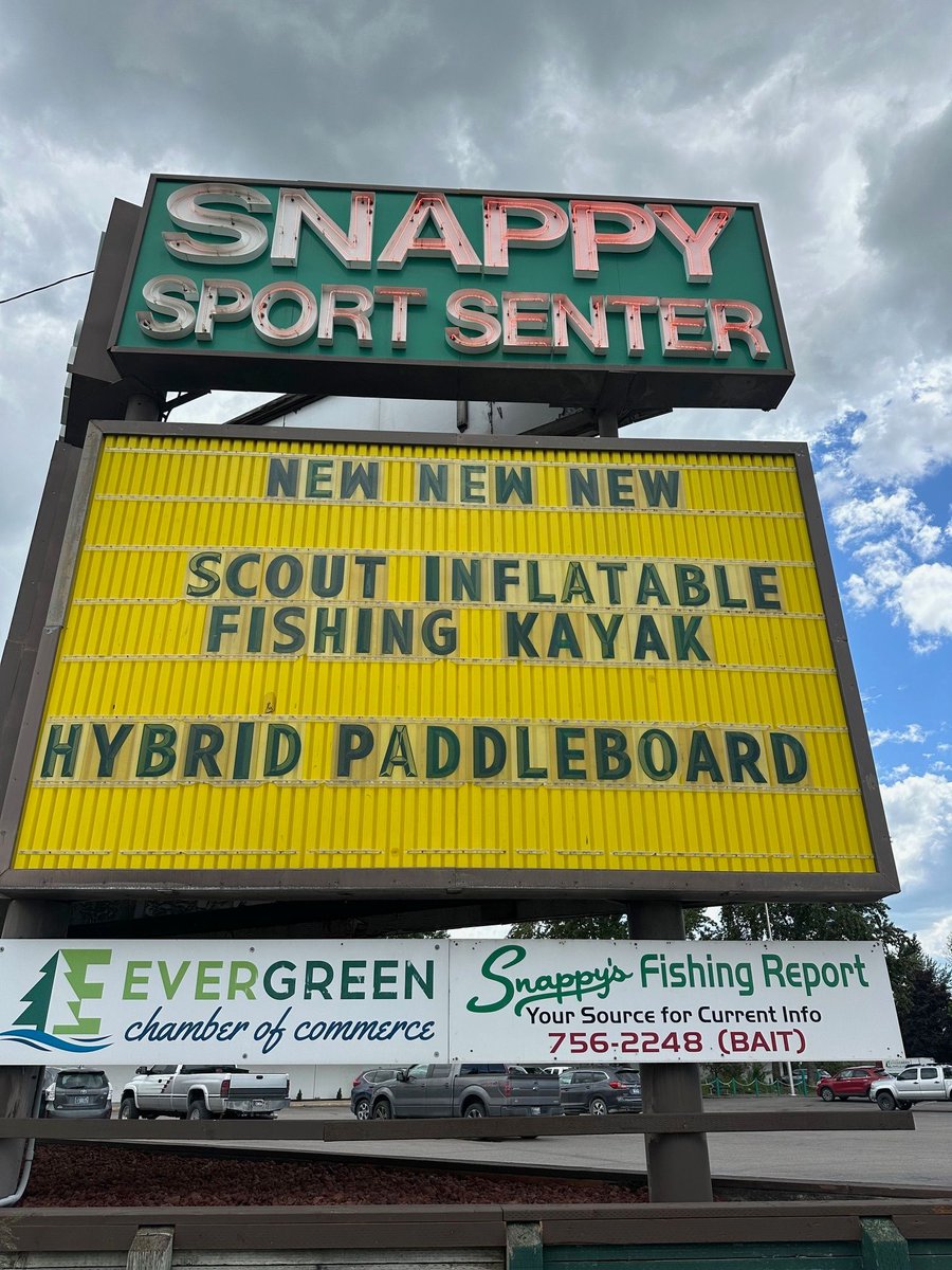 snappysmt's tweet photo. New deals are up on the sign! Check out this week's readerboard sales and new arrivals at Snappy Sport Senter: 📣🔥

🥏 Discraft Discs: Buy 2, Get 1 FREE
🧊 All Coolers: 20% OFF
🚣‍♂️ NEW Scout Inflatable Fishing Kayaks &amp; Hybrid Paddleboards in stock!

Deals valid 6/4/26 - 6/10/26. https://t.co/vQVDJoFZRW