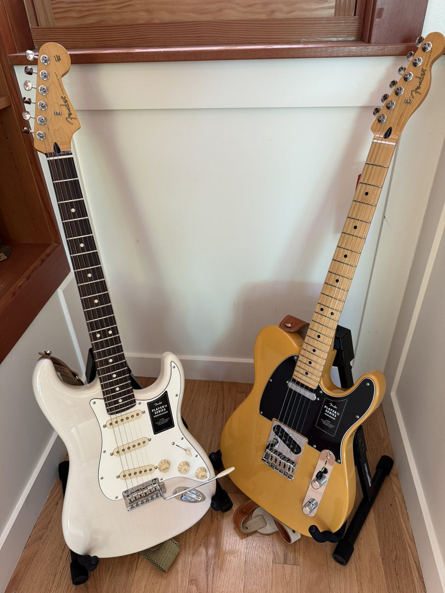 trophy_watch's tweet photo. @23Ides @JBONAMASSA I’m restarting after 40 years! I just got these https://t.co/doD2g2S5hC