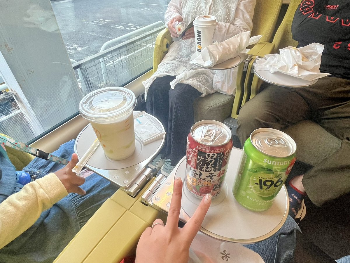hakotaaaan's tweet photo. いざ秩父へ〜🚃 https://t.co/s9loO49jdj