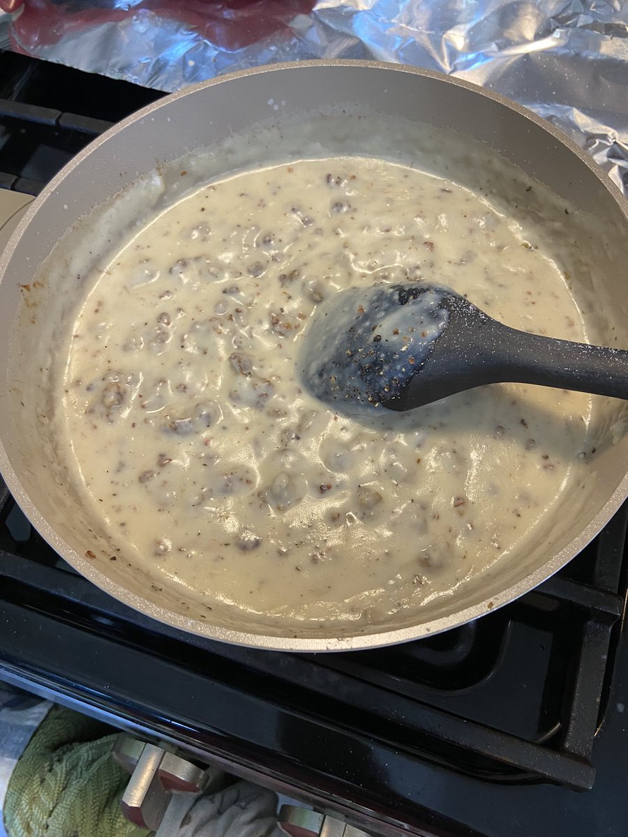 KevinObie1's tweet photo. My wife @AngObie1 made butter swim buttermilk biscuits and sausage gravy for dinner tonight.
The name tells you everything you need to know.
Yes, it was amazing.
So delicious.
You're welcome. 😋❤️ https://t.co/wZZnoP9KQ0
