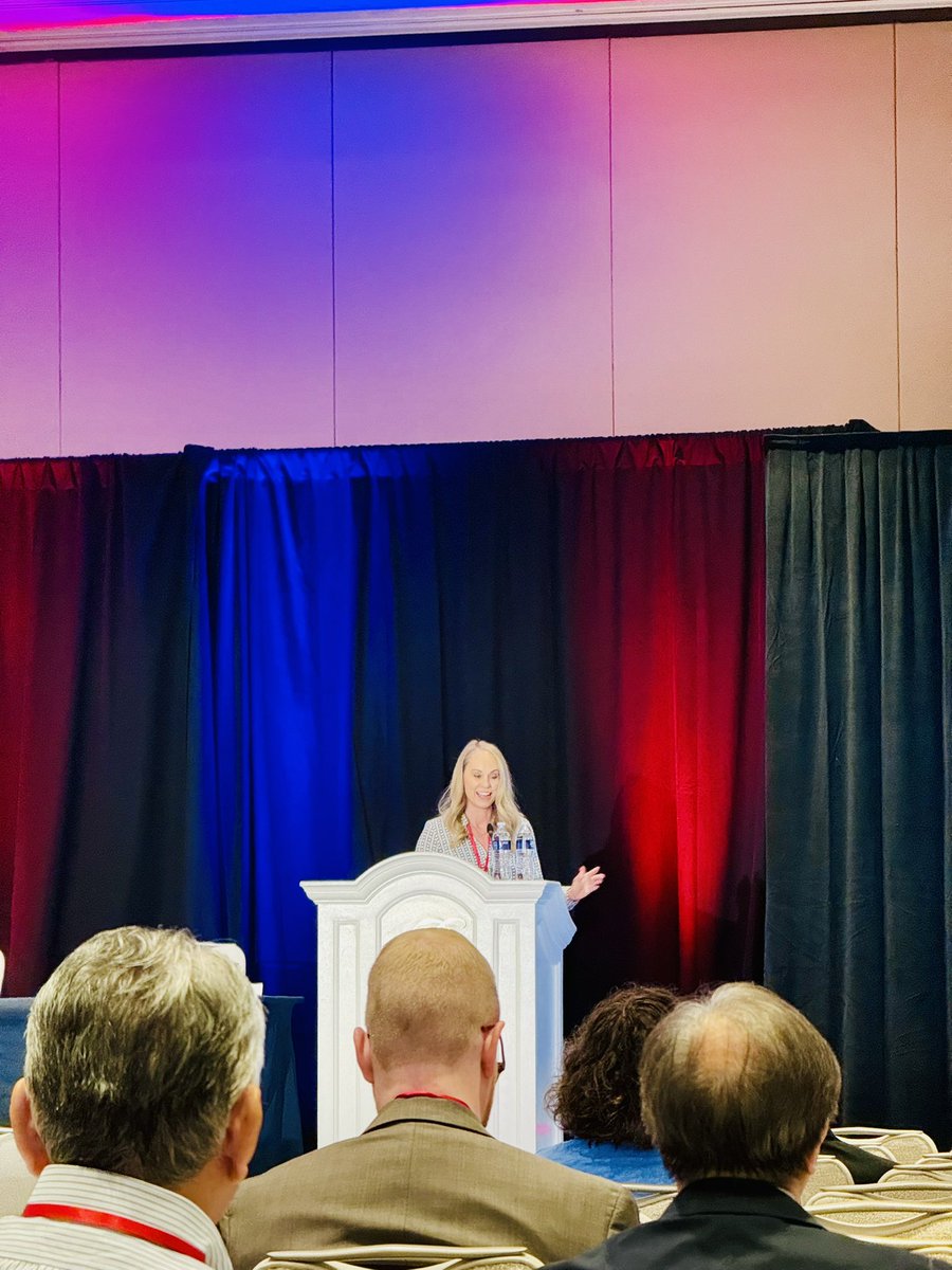 julia_bohannon's tweet photo. Fantastic @ShockSociety Conference in Las Vegas! The Bohannon Lab had several presentations. I am excited to begin my term as Pres-Elect and can’t wait for next year in DC! #shockcon @VUMC_Anes https://t.co/yzLcO9Me9m