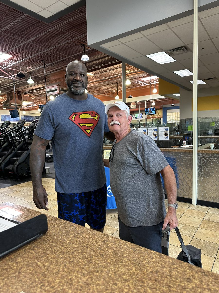 SlaterNFL's tweet photo. @SHAQ you made my dad’s day. He just started going to the gym and this was a motivator. 

Shaq has become a hometown hero in Rockwall. Every single person who meets him in our little hometown area will tell you how lovely Shaq is. 

For the people! https://t.co/MjR5nC9sCY