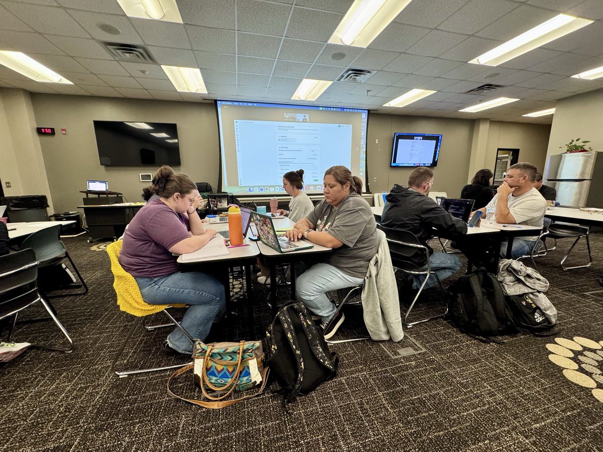 hawkins_help's tweet photo. 8️⃣ Summer PD sessions complete! ✅ Greatful and honored to do this for folks in my district. Greatful and thankful for all my Ed tech friends who co-hosted some with me! #edtech #purposefulPD #educationaltechnology @KnowtTeam @KamiApp @curipodofficial @briskteaching @CanvaEdu https://t.co/ez8X8rxBW2