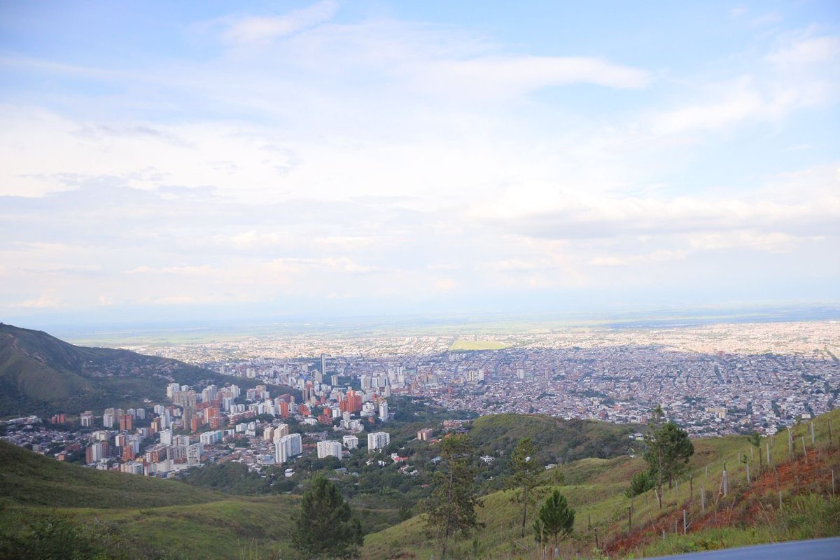 alejoeder's tweet photo. Hoy instalamos el primer Consejo Metropolitano de Ambiente y Desarrollo Sostenible de la #AMSO, un paso clave para construir una región más sostenible.

Cali, Jamundí y Puerto Tejada avanzamos en una agenda conjunta para proteger el río Cauca, fortalecer la biodiversidad y mejorar la calidad del aire.

Porque el desarrollo y la sostenibilidad van de la mano. Seguimos construyendo una región que planea unida, trabaja unida y progresa unida.