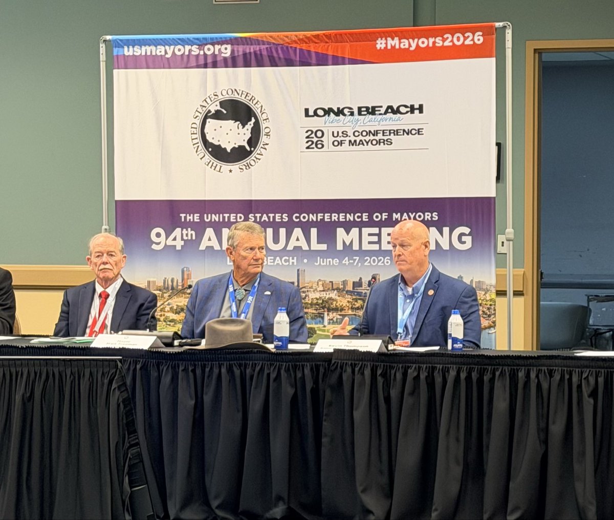 VoteKThompson's tweet photo. Thank you @CityofMesaMayor and @usmayors for inviting me to speak on cost allocation for large load users. Great opportunity to reinforce PUC’s commitments to cost causer allocation. https://t.co/X5l85h72hD
