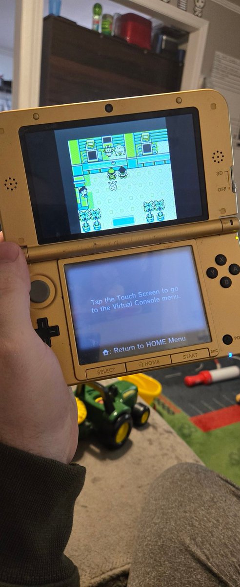 TheRedHyperion's tweet photo. Ill just play pokemon yellow until yall figure this out. https://t.co/3bUpQZI8kb