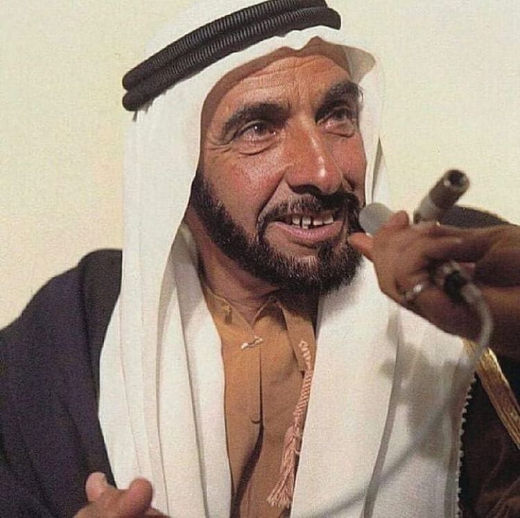 Ousha1971's tweet photo. ابونا الشيخ زايد بن سلطان ال نهيان الله يرحمه 🇦🇪 https://t.co/o9eq8CZ7BN