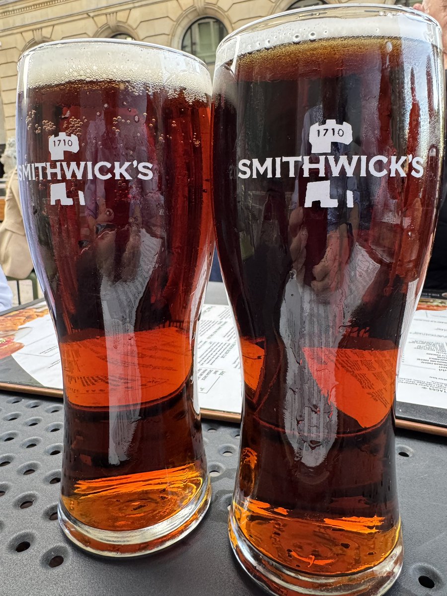 AsiaIrish's tweet photo. So in the last few weeks I’ve had Smithwicks in Las Vegas (it ain’t Las Schmegas) and now in Ottawa! I’m told it’s everywhere over here, across the pond. Amazing and great. Wonder where it’s being brewed? Smithwicks!! https://t.co/R8nWhQYTQR