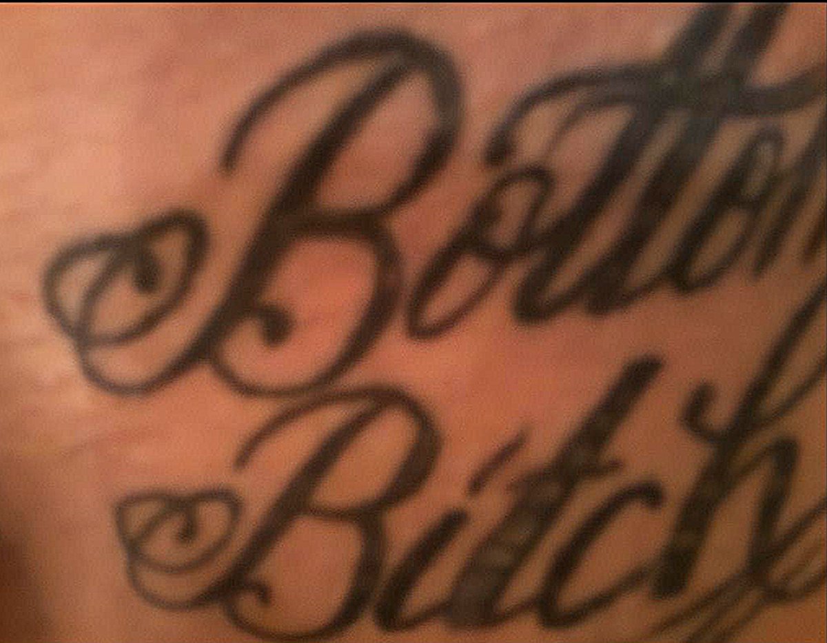 DIPSEXXXX's tweet photo. 🐈‍⬛🐾💋 a moment in time: kat stacks showing off her ‘real kitty’ and tattoos after fake nude photos falsely claimed to be her began circulating online. https://t.co/MdqcmpNDEv