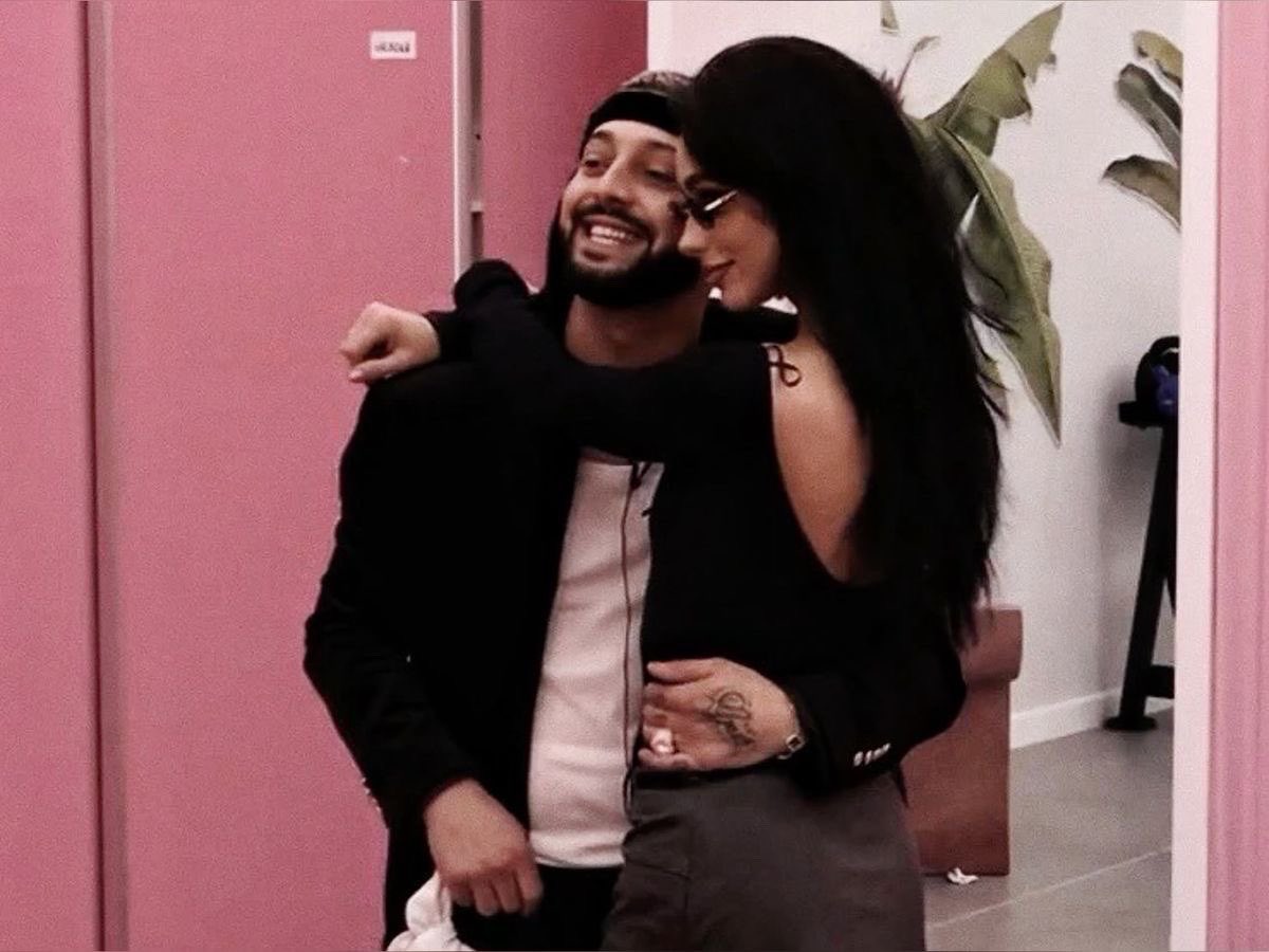 savageglow_'s tweet photo. Të tjerët vijnë e shkojnë, emra që harrohen me kohën, por një gjë mbetet e pandryshuar, GJESTI &amp; EGLI 🤴👸 ❤️

#eglesti #gjesti #eglitako #eglesti https://t.co/QodSw5B4yX