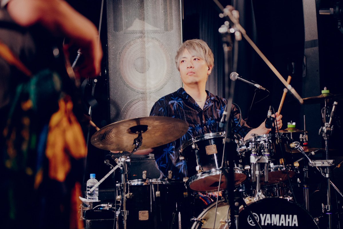 NeighborsC's tweet photo. Neighbors Complain Tour 2026
" Street Story. "
初日大阪 JANUS
お越し頂きました皆様ありがとうございました。

今回の衣装も@antiquaofficial さん✨
素敵な衣装をコーディネートして頂きありがとうございます！
ツアーはまだまだ続きます🔥

Photo By キラ @_ki_photo https://t.co/73JpGai4Z5