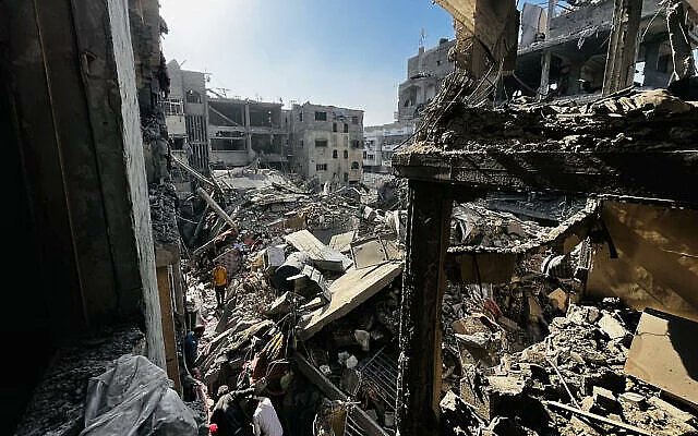 DigiTruth2's tweet photo. @WhiteHouse Meanwhile ~ The rest of the world, as you do Israels bidding !!  #Gaza, #Lebanon, #Iran, #Syria on and fukin on ... https://t.co/tXQuDOgtOT