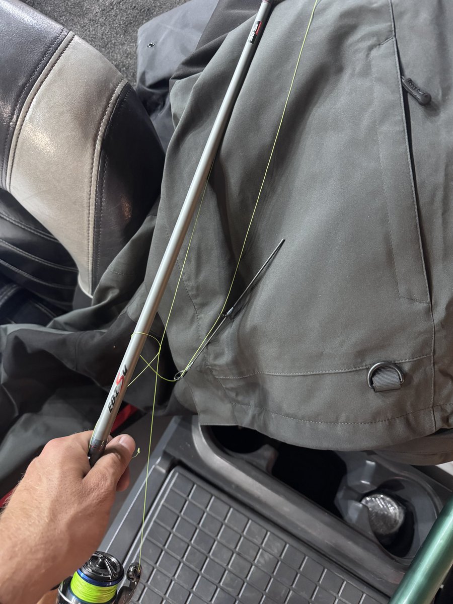 Hunter9David's tweet photo. Looks like I’ll be putting that @SCHEELS warranty to the test 🤦🏻‍♂️🥺 https://t.co/6oKzEVR8Ib