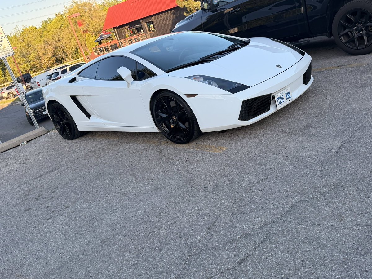 amameloco97's tweet photo. Loving summer days 🫶👙🦋
#torontosummer #sexycars #hotsummer #gta #torontodays #lakeontario #torontobeachdays #beachday #summervibes https://t.co/4ahXE1pCQ1