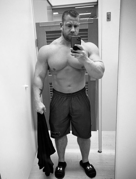 NmusclLustr's tweet photo. Kyle Blevins https://t.co/0PmCsAjO18