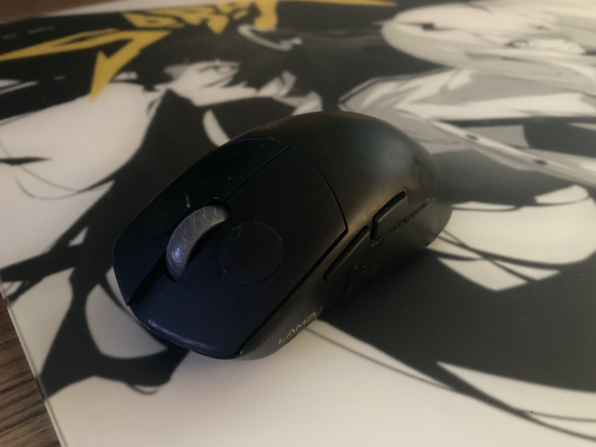 narupudding's tweet photo. 今年厄年です。
電気製品が破壊されつづけています。

でも運は”収束”しますよね？
ワガママは言いません。3億個ください。 https://t.co/B5rclkmTIG