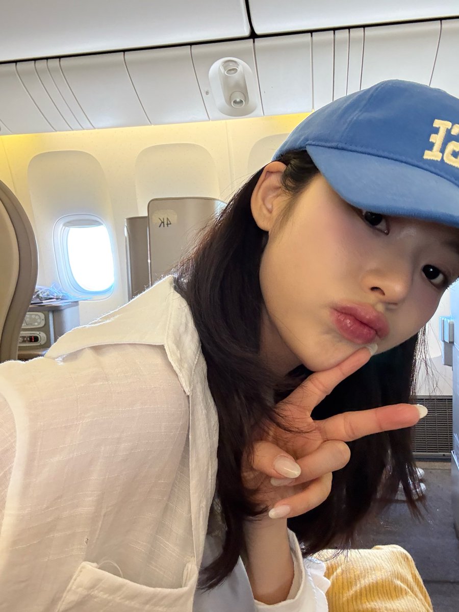_luvjiwon's tweet photo. 포즈봐바 귀여워ㅜ.ㅜ https://t.co/qTZDi99OP2