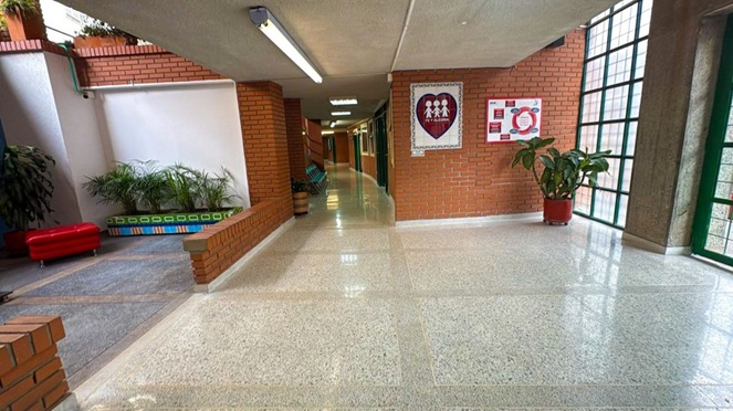 delarealidadmc's tweet photo. Estudiantes conocieron más del proyecto del Paseo La Sultana, en Manizales https://t.co/AfF1zXgTqM

Alcaldía de Manizales entregó el CISCO La Enea https://t.co/vYyCPKqyh6

Remodelan tres instituciones educativas https://t.co/uyNCRCyxOC

@CiudadManizales 
@JorgeERojasG https://t.co/5SRlwapKif