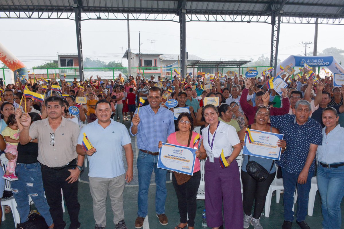 lorenaaranaluna's tweet photo. 📍#Montalvo | Más de 2.000 bonos de contingencia fueron entregados por el @DHumanoEc a familias afectadas por la temporada invernal, con una inversión de $714.067,44. Gracias al compromiso del presidente @DanielNoboaOk y la ministra @zaidarovira. 💜🇪🇨 https://t.co/ymNNHkW9Xd