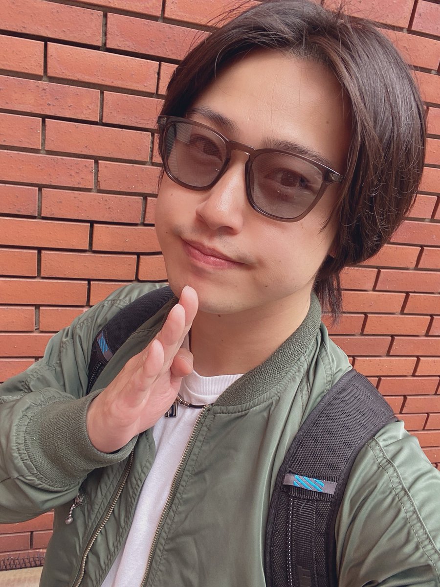 ryosu7's tweet photo. おふらいでい⛅️

連日イベントの予約が増えてて、
ありがとうございます♪

楽しみすぎてあと2週間待ち遠しい！

気温の変化激しいから、
体調気をつけてね！ https://t.co/PrgN09ZYiw