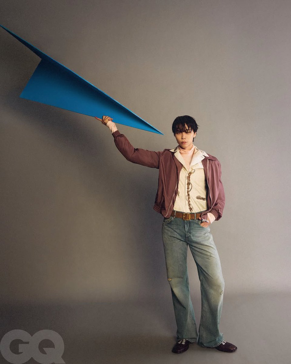 JohnnySuhBrazil's tweet photo. [#TRAD] 04.06.26 - Johnny Suh: Sendo você mesmo nesse mundo caótico | GQ 

“Gosto de roupas casuais e a Acne Studios sempre coloca algum detalhe especial. Pode ser a cor ou talvez um certo tipo de design.”

#JOHNNY #JOHNNYSUH #쟈니 #ジャニー #NCT127 #NCT https://t.co/0mFjf2pnG0