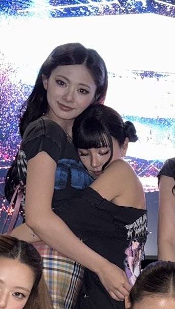 pinkot9's tweet photo. Tzuyu's heart condition is at its prime right now https://t.co/dFgqTgIgfZ