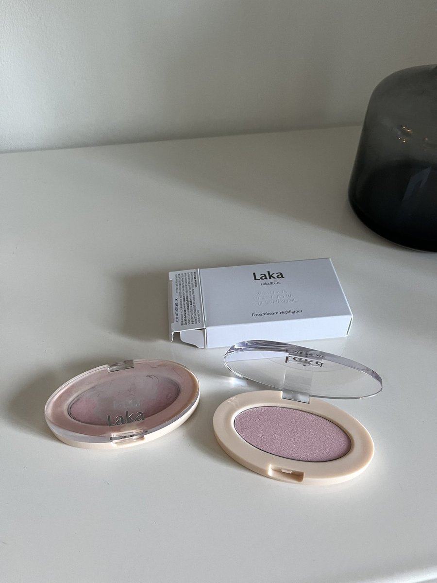 uyu___neko's tweet photo. メガ割購入品
➀hera Dreambeam Hightlighter 
02 ピンクビーム　好きすぎて2個目多分廃盤になる

➁AESTURA 
アトバリア365 ハイドロスージングクリーム　いつもは白い方使ってる

➂peripera スピーディー スキニー ブロウ マスカラ 01 cool gray 好きすぎて3個まとめ買い、これも多分廃盤になる https://t.co/06I0aYPb54