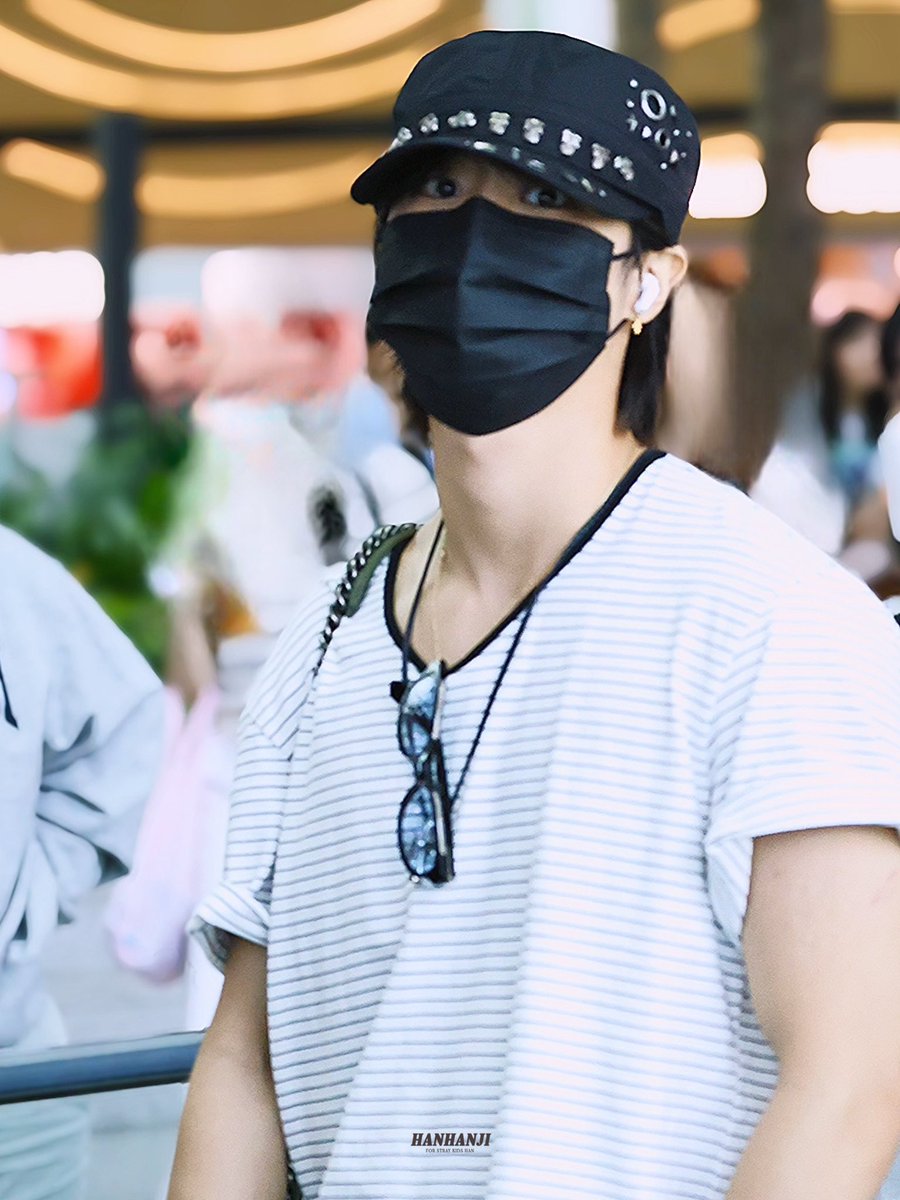 hanhanji_914's tweet photo. 20260605 ICN ✈️

지성아 감기 조심하고 비행기에서 푹 쉬어! 
뉴욕 페스티벌도 화이팅 화이팅 🐹

#HAN #한 #한지성 
#StrayKids #스트레이키즈 https://t.co/MJrkHajyoM
