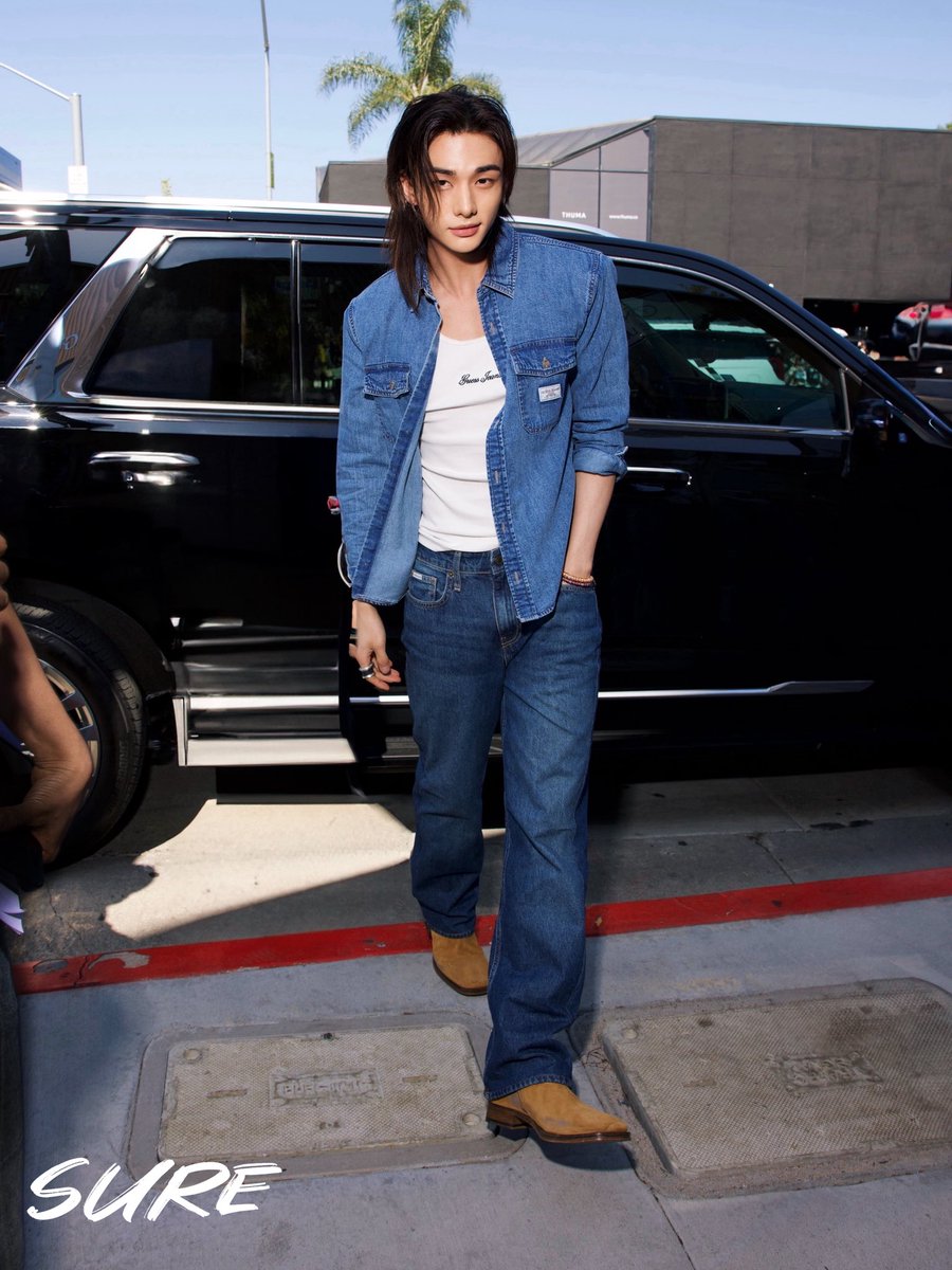 suremagazinekr's tweet photo. Stray Kids’ fashion icon and GUESS global ambassador, Hyunjin, is taking over West Hollywood right now for the opening of the new flagship on Melrose Avenue.

More read on IG: #SureMagazine 
Exclusive photographers: Jesal Parshotam, Miles Diggs.

#Guess #Hyunjin #HyunjinxGuess https://t.co/5Fx8aUFLda