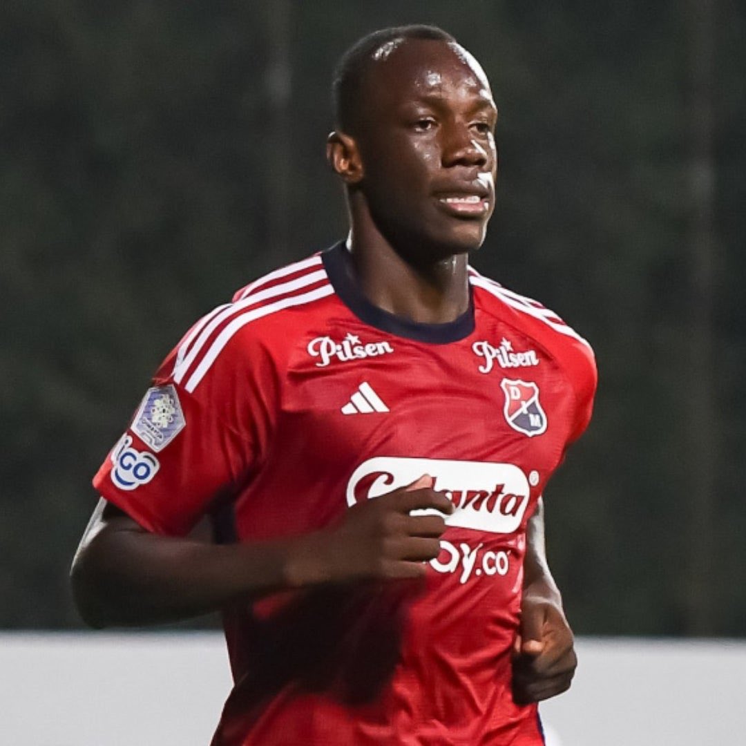 mathiusbs's tweet photo. ‼️‼️‼️CONFIRMADO‼️‼️‼️EL JUGADOR QUE FICHARA FLORENTINO PEREZ POR 150M SERIA EL JUGADOR DEL @DIM_Oficial BALDOMERO PERLAZA, informa @incognito_rojo https://t.co/fqGrXW3b6O