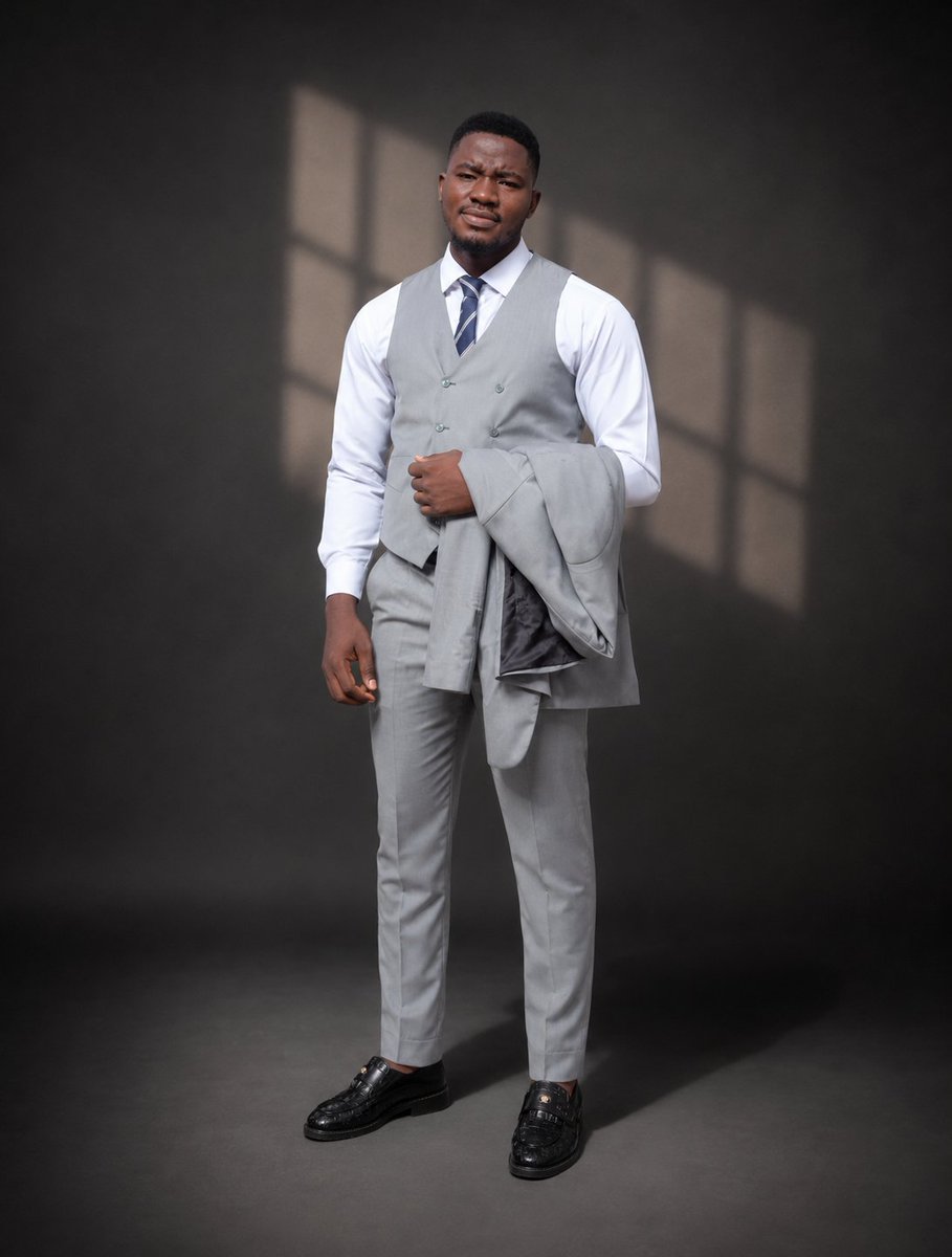 SimonTer247's tweet photo. A new age, a new chapter, and new mercies. I trust God's plan for my life and embrace the blessings ahead. ✨🕊️" https://t.co/XSfiIn88fF