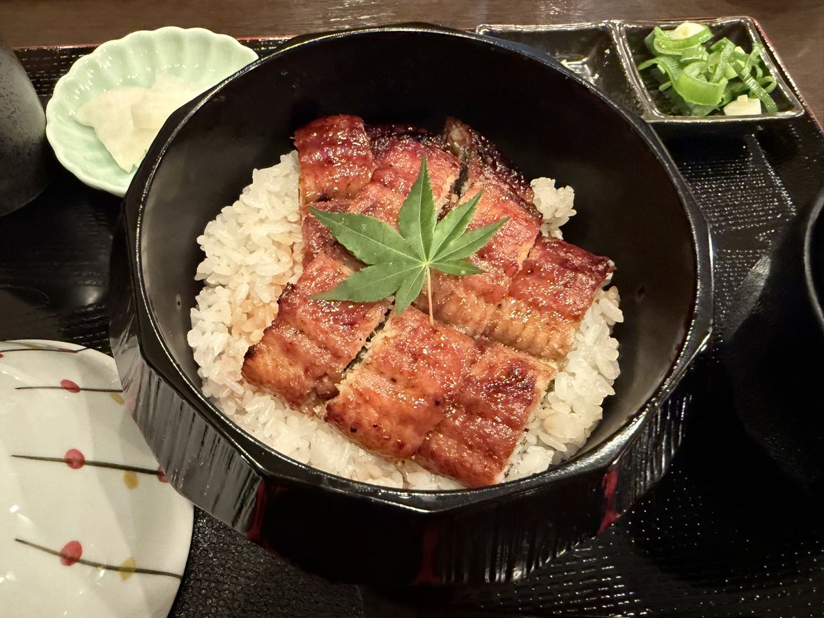 jerawan17's tweet photo. ชอบมาก ❤️ กินได้ทุกกกก วัน 🍱⛩️🍀😍 https://t.co/PB9zGOTq4c