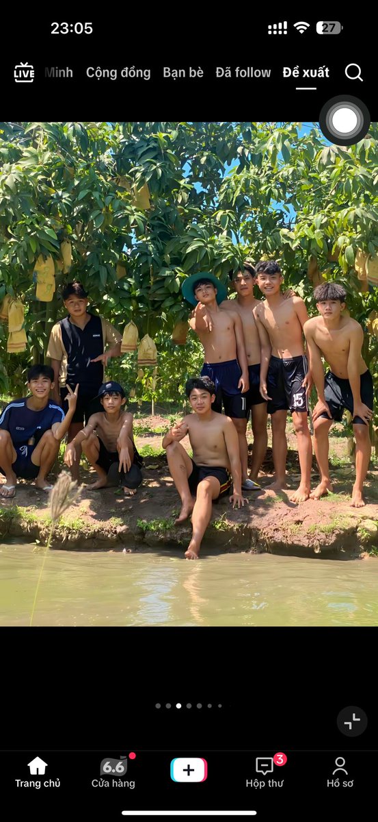 SiLAiXnqz0174gs's tweet photo. Ib dưới phần bình luận có telegram để tham gia nhóm hóng clip quay lén nhóc trai thẳng lọ đến bắn khí lun đó https://t.co/1gLixNSoaI